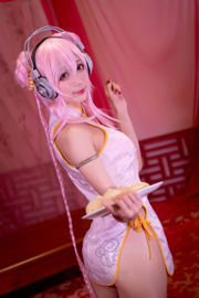 [ภาพถ่าย COSER คนดังทางอินเทอร์เน็ต] Zhou Ji เป็นกระต่ายน่ารัก - cheongsam Soniko