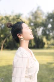 Bingbing "Bunga mekar tanpa suara, daun berguguran dengan suara" [丝 意 SIEE] No.329