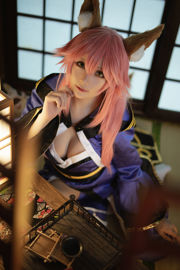 [COS Welfare] Nona Coser, Xing Zhichi - Tuan "Anjing setia di depan Tamamo siap berangkat"