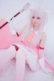 Zuster Ono met "Cat Swimsuit + Magical Girl Illiya" [COSPLAY Beauty]