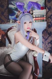 Cosplay Mo Xiaowu „Emilia Bunny Girl”