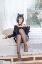 매월 Coser su "Everyday Cat Girl"